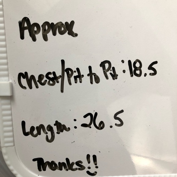 PINK Victoria’s Secret Large Tigers Collegiate V - Picture 6 of 6